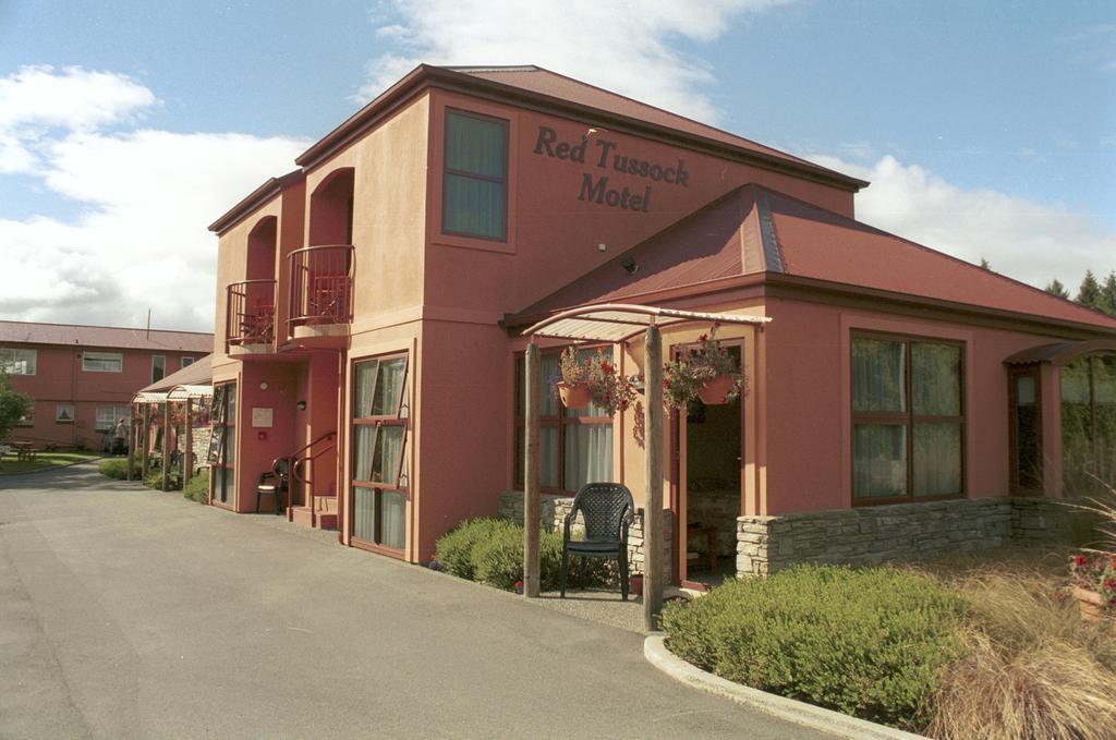 Red Tussock Motel Te Anau Ngoại thất bức ảnh